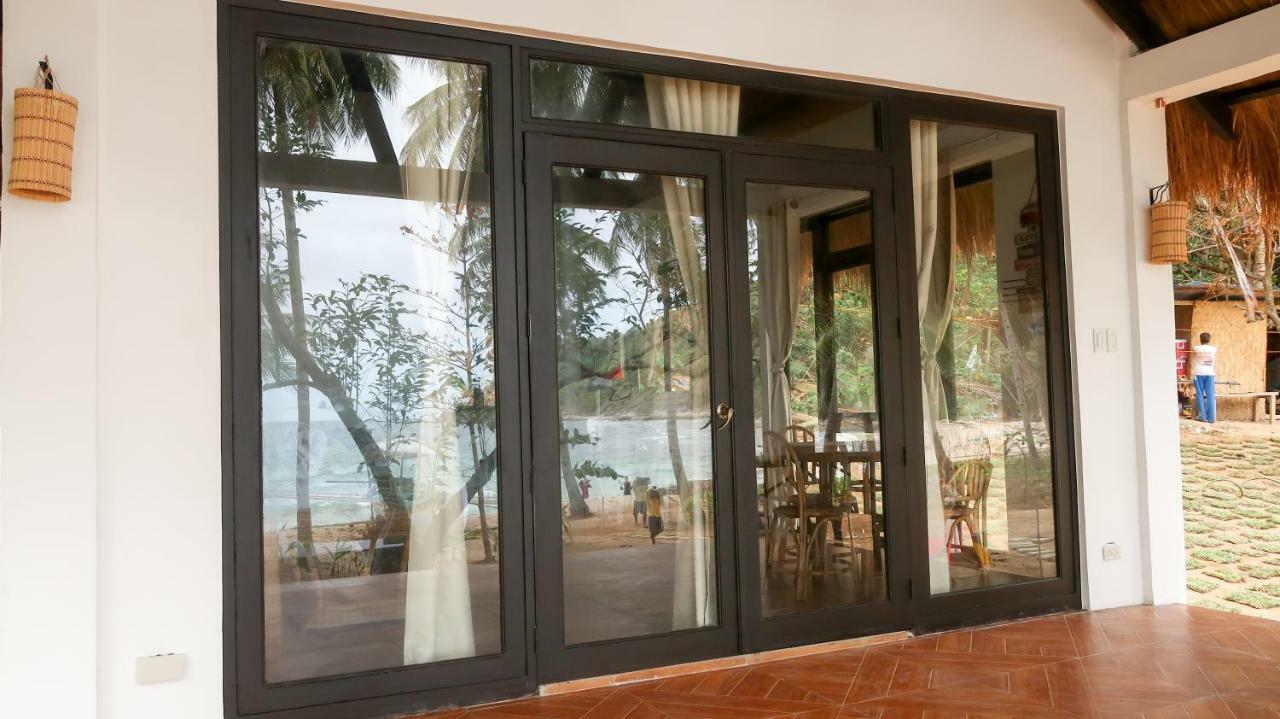 Moon Beach Villas El Nido Exteriör bild