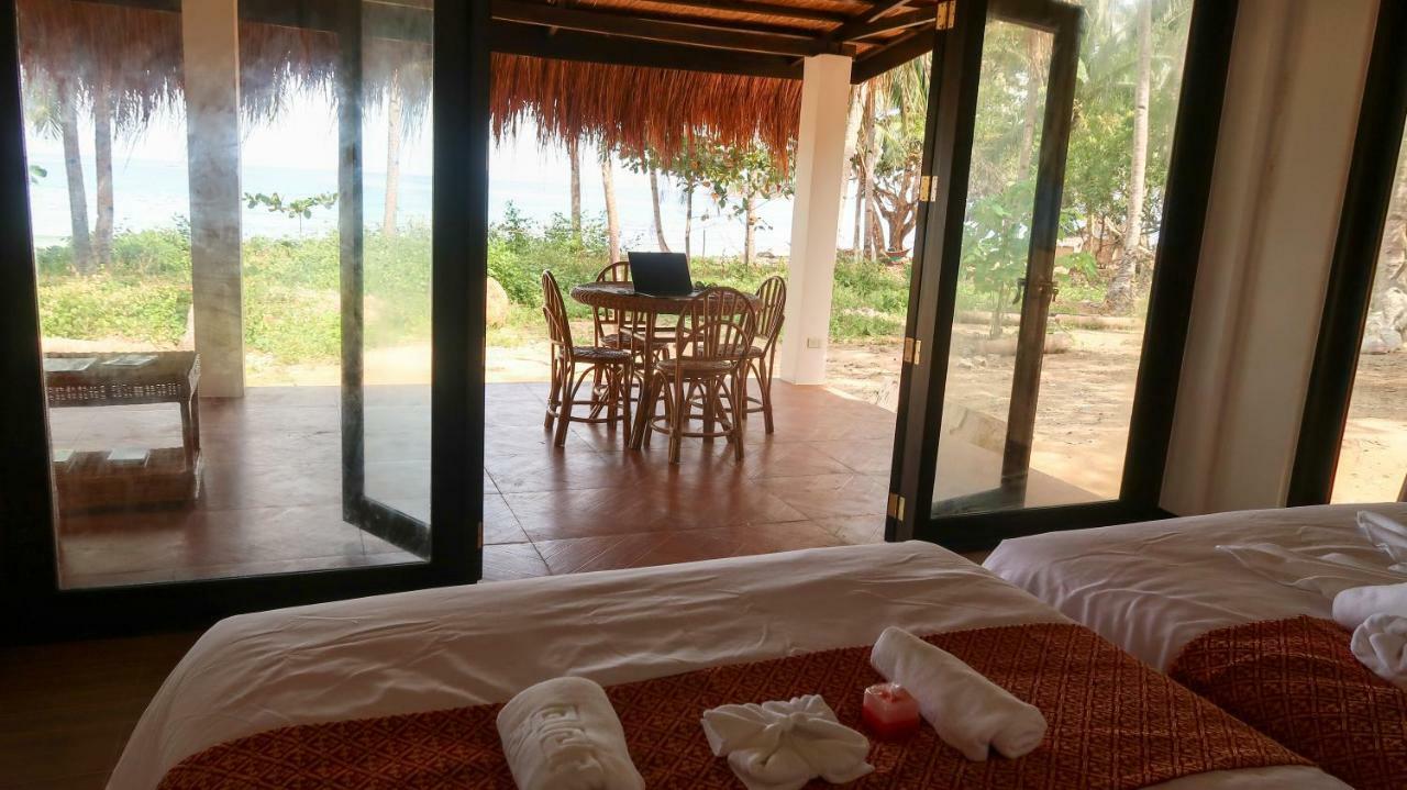 Moon Beach Villas El Nido Exteriör bild