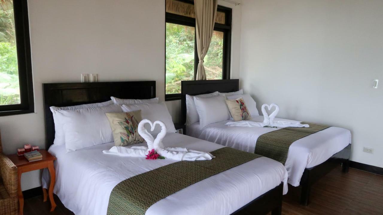 Moon Beach Villas El Nido Exteriör bild