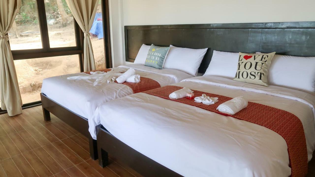 Moon Beach Villas El Nido Exteriör bild